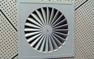 Bild: Belüftung im Badezimmer